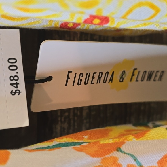 Figueroa & Flower Floral Multicolor Women's Top, Size S Petite - Picture 4 of 4